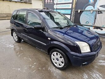 Predám zachovalý FORD Fusion 1.4 CDTI