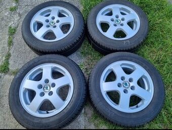 4ks alu disky orig. Škoda 5x100 R14 pneu 5mm 165/70 R14