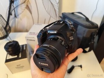 Canon EOS 250D + objektív + príslušenstvo