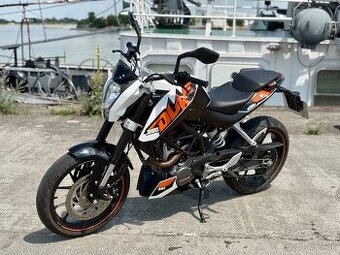 KTM Duke 200