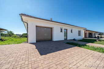 BOSEN |  Nadštandardný 4-izbový rodinný dom s garážou a tera