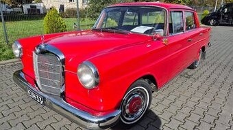 Mercedes w110 heckflosse 1963 diesel
