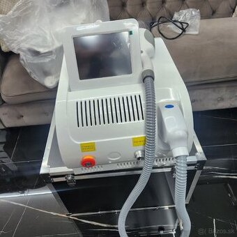 Multifunkčný pristroj kozmeticky