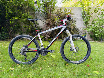 Predám karbónový Trek Elite 9.6, 26", veľkosť 19,5"