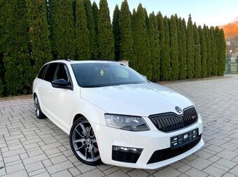 Škoda Octavia Combi RS 2.0 TSI DSG Challenge Plus 220Ps