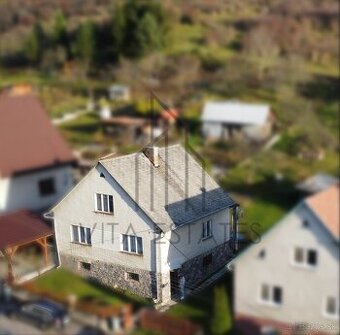 ✨ NA PREDAJ – RODINNÝ DOM V OBCI RÁZTOČNO ✨ - 1