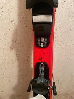 Lyže juniorské zjazdové zn Blizzard 130