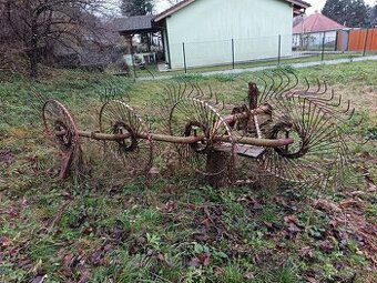 Hrabačka/obracačka sena