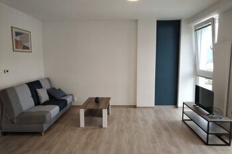 Prenajmem kompletne zariadený 1.izb. byt v CENTRE PB