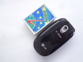 LG KG 225 Veľmi Zachovalé Maličké Véčko 8cm a len 69g