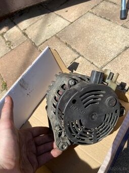 Predám Alternátor Ford C max 1.8 Tdci