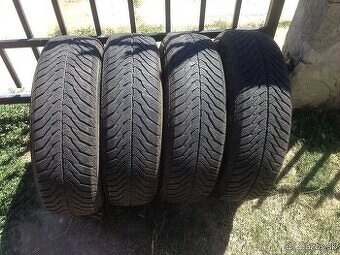 Predám zimné peum r14 155/65 5/5mm
