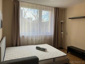 Realitný kancelária REALADR s.r.o.