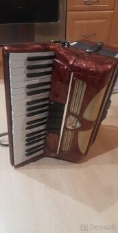 Akordeón Melodia  IV.