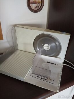 elektrický krájač potravín Siemens