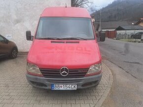 Mercedes sprinter 313 2.2cdi 95 kw 6miestny