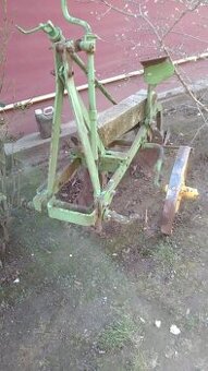 predam vyme tovarensky pluh PN 252 vhodny aj za malotraktor