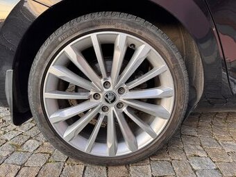 Skoda Trinity 5x112 r19 original disky