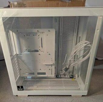 Nová PC skříň DeepCool CH780