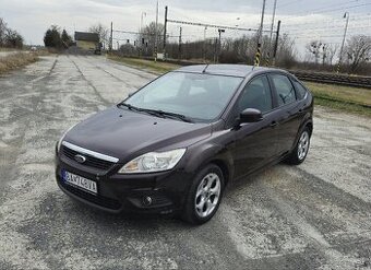 Ford Focus 1.6i 74kw hatchback FL