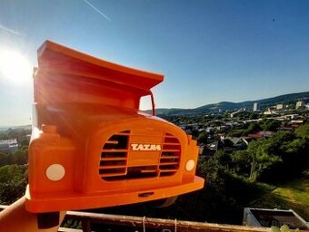 🧡 Tatra 148 Chemoplast – zachovalá stará hračka