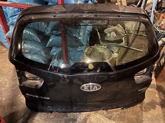Kufrove dvere KIA sportage