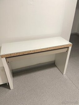 Toaletny stolik IKEA - MALM