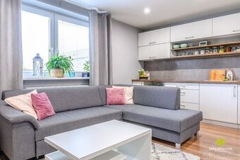 3 izbový byt po rekonštrukcii, balkón, 68 m2, Ul. Madvu PD