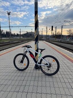 ROCKRIDER E-ST 100 – horský elektrobicykel, veľkosť M,