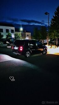 VW cross touran