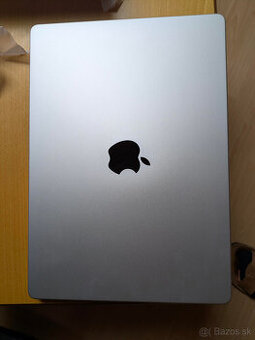 Macbook Pro 14" M4 MAX (14CPU/32GPU/36GB/1TB), 4 bat. cykly