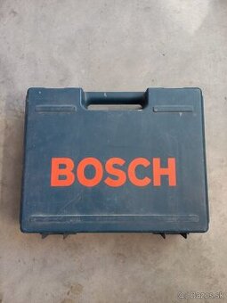 Kosačka, pracovné náradie: píla, flexka, vŕtačka, rozvádzač