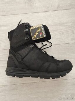 Kanady Gore TeX