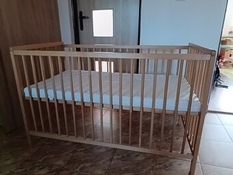 Postieľka , vanička , prebaľovacia podložka