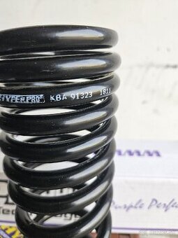 Pružina Hyperpro Moto Guzzi V85TT