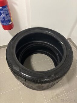 Pneumatiky Pirelli Pzero 285/40 R21 109Y 2 ks spolu 300 € - 1