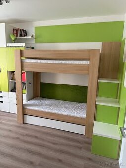 Detská poschodová posteľ