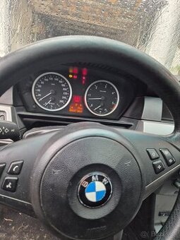 Rozpredám bmw e61 na diely