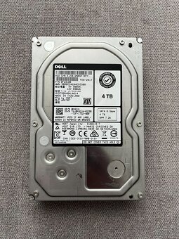 3,5" HDD WD Gold / WD Red / HGST / Seagate IronWolf Pro 4TB