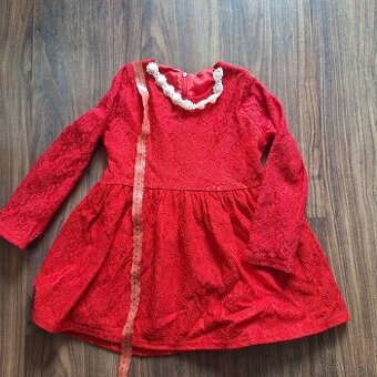 Dievčenské slávnostné šaty 110