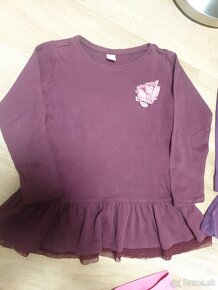 2x leginky +2x tuniky+Vesta+teplakove nohavice 122/128