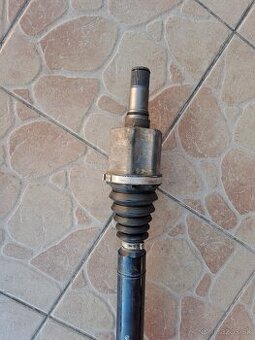 Škoda Kodiaq,Karoq 4x2 prava poloos,rameno