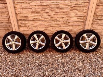 Komplet letnú sadu alu na Vw,Škoda,Seat- 5x112 205/55 R16.