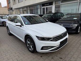 VW Passat B8 Variant 2.0TDI 110kW Matrix - záruka Autodraft