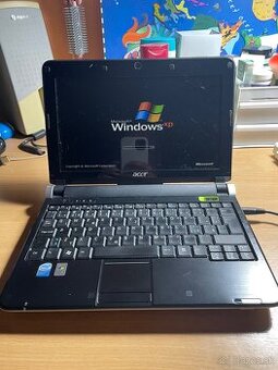 Acer Aspire ONE D150-Bw bílý