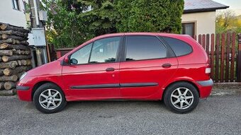 Predám Renault Scénic 1.9 dCi – r. 2000, pojazdný, zachovalý