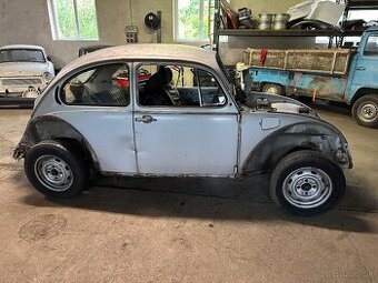 Vw chrobak 1200 s dokladmi
