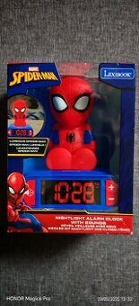 Nový budík so zvukmi Spiderman.