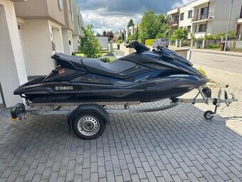 Vodný skúter Yamaha FX SVHO – TOP stav