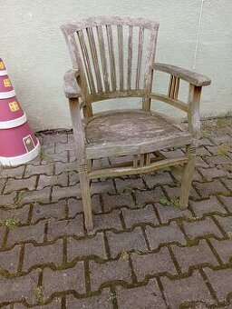 Drevene stoličky záhradné teakove